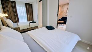 Luxury in City 15 Tobaco Park&Atlas Arena