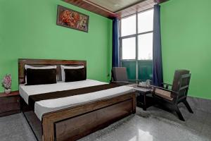 Hotel O by OYO Green Orch