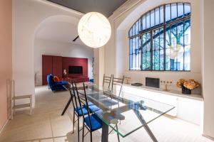 Brera Design Apartment Moscova, Gae Aulenti