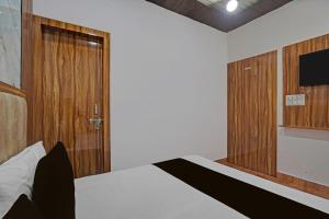 Hotel OThe Signature Stay Guest House