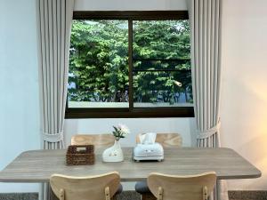 Spacious and peaceful 3 bedrooms detached house inside Bangkok