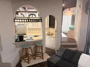 Tropical Spanish Style Cabana - New Listing!