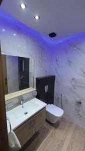 Apt 2BR Propre & bien situé Confort & sécurité