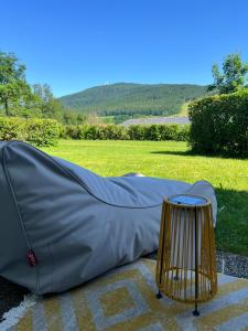 Bavaria Mountain Chalet DESIGN Ferienwohnung SKI Arber Osser Terrasse Sauna in Villa mit Bergblick bis 6 Pers