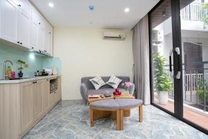 Fusion Westlake - High Furniture - Balcony Apartment