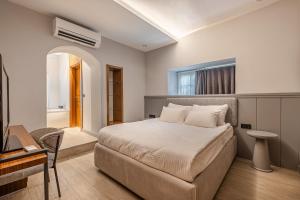 Get Royal Hotel & Spa