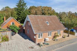 Villa With Three Bedrooms