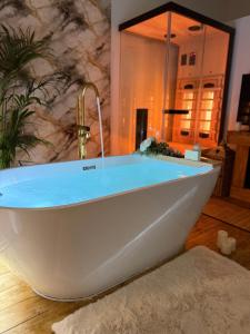 Ama Esclusive Spa Florence