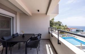 Awesome Apartment In Potomje With House Sea View