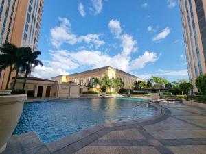 McKinley Hill Lavish1BR Flat Next to Venice Mall