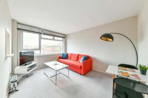 No 15 Brompton cross