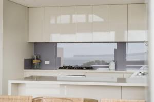 Allure at Hyams Beach - seconds to white sands