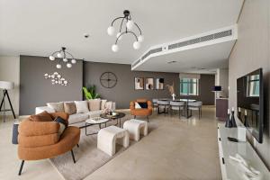 Silkhaus Vacation Homes Expansive 2BDR in Sky Gardens DIFC