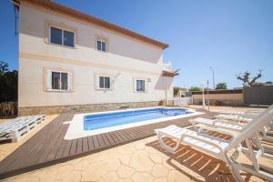 Catalunya Casas Villa Moderna 200m to village and secluded beach