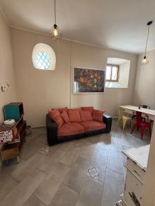 House - Cesare Balbo - Too