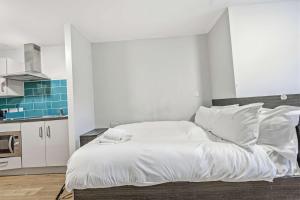 Cosy Budget Double Studio in Central Nottingham