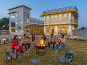 The Hosteller Bam Lonavala, Tiger Point