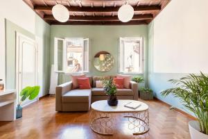 Cercle Apt - Homkeey Apartments