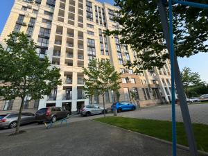 Чудові апартаменти у центрі міста з гарним виїздом на Щасливе
