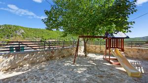 Villa Vista by Villas Guide