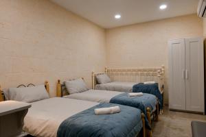 Valley Mist Apart NB 1 Xlendi Gozo - Happy Rentals