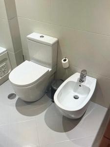 Avenida do Brasil , Lisbon residence