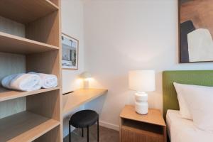 Nostalgic Glamour Pool Gym Sauna Steam Bar