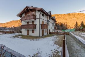 Valeriana 34D Trilocale panoramico con terrazzo Corteno Golgi