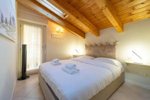 Apartment with SwimmingPool and view