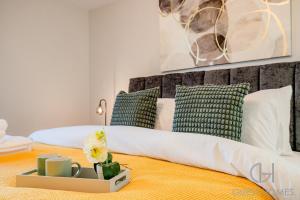 Guest Stays - Bridge Street Apartment