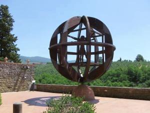 Restful Farmhouse near Forest in Vinci with Pool