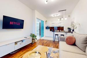 Grapefruit Apartment Ursus Balcony&Parking