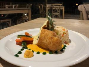 Langa Langa Safari Camp - Inc 2 Kruger Safaris Daily