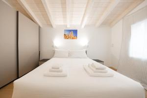 Serlio Luxury House near City Center, Station