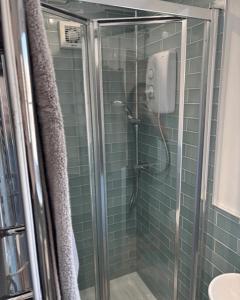 Modern & Cozy Studio Apartment in Andover