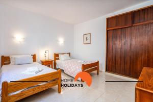 #352 Travessa do Mar Flats by Home Holidays