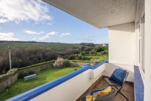 10 The Valley - Free Parking & WiFi, Close To Beaches