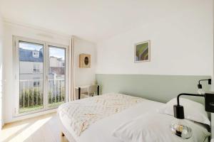 Spacious parisian apartment - 2BR 4P – République