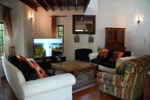 The House On Straight Avenue