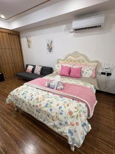 Sy bay suites near PITX NAIA Airport T3 MOA Okada MSV2107