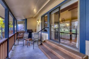 199 Davis Cup #4064 (Piñon Trails Place)