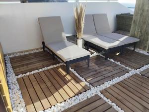 AMAZING PENTHOUSE- panoramic sea view & tikki bar on private terrasse