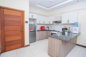 Spacious 2 bedroom In Kilimani with a view gym n pool