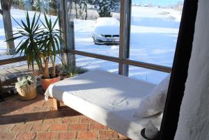 WALD-LAND-HOF Schloss Rosenau