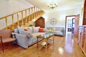 Two-story holiday home for in Valica