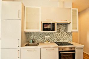 Modern 2BDR Apartment - Central Prague