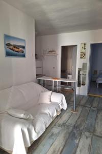 Apartman Mediteraneo 2 by Villas Guide