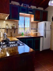 CASA MUNAY con piscina y parking