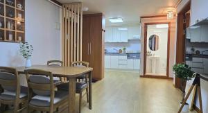 DaOn Stay - 10 min to KSPO Dome , 15 min to Lotte Tower, Gangnam, DDP, 2 minutes walk from Station