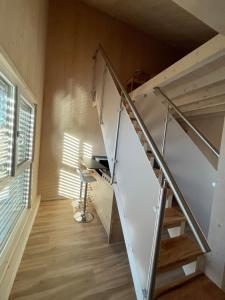 Moderne Maisonette-Ferienwohnung mit Dachterrasse, Waldblick & Parkplatz